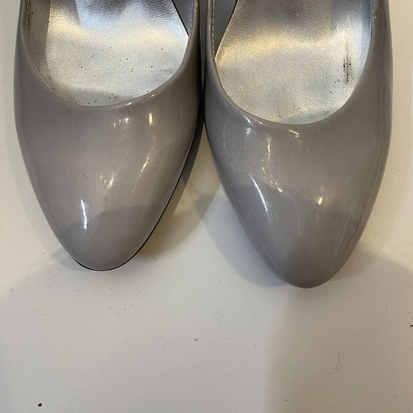 Guess Ombre Patent Pumps -7.5- - Picture 6 of 12